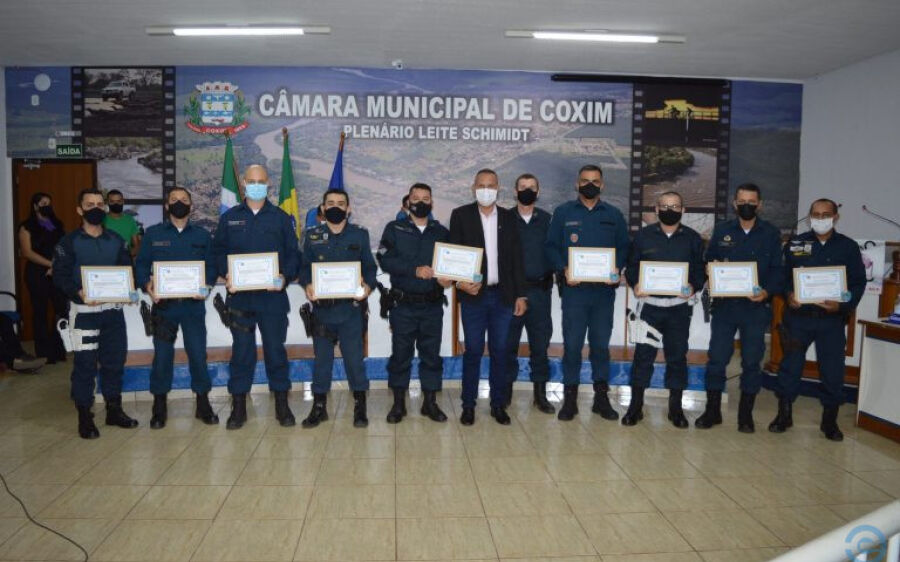 Policiais Militares de Coxim são agraciados com moção de congratulação