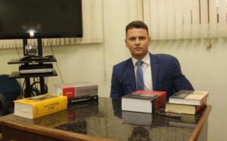 TRAGÉDIA FAMILIAR É CONFUNDIDA COM FEMINICÍDIO, APONTA DEFESA