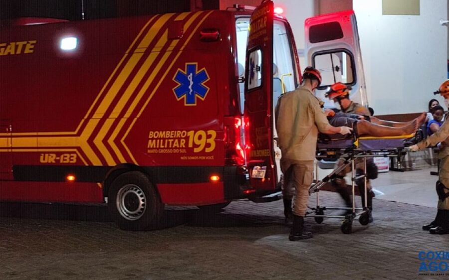 Motociclista sofre ferimentos leves após colisão com ciclista no Piracema