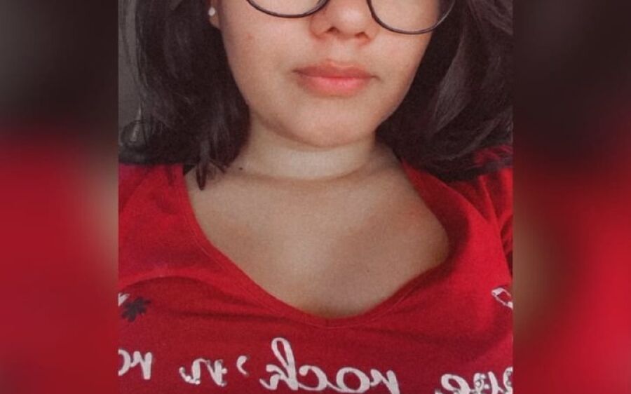 Nas redes sociais, mãe lamenta morte de jovem que bateu em caçamba de entulhos