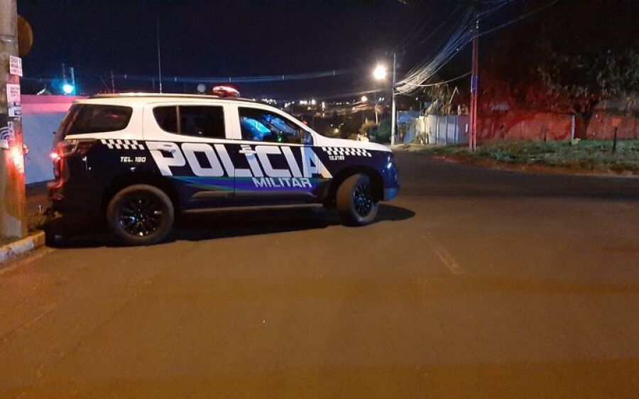 Rapaz morto em perseguição atirou contra policiais após roubo de celular em Campo Grande