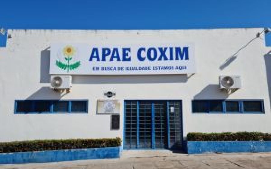 Secretaria de Educação repassa recursos do Fundeb para cinco entidades