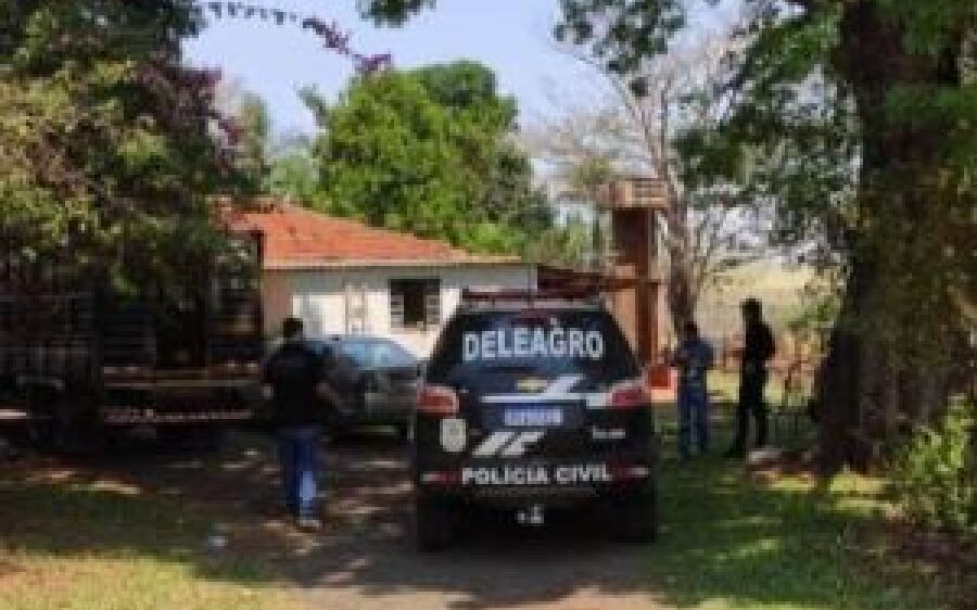 Suspeito de furto de gado é preso com armas de fogo em MS