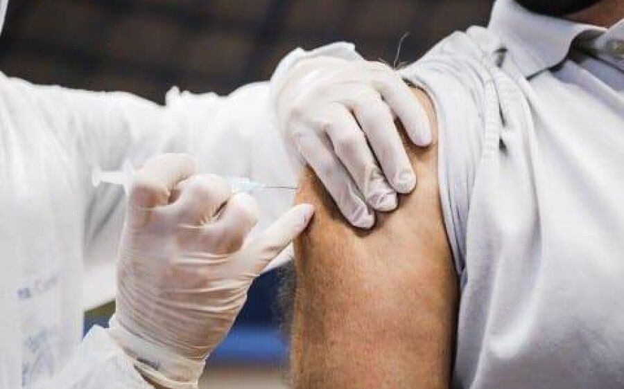 Campo Grande amplia 3ª dose para idosos a partir de 63 anos nesta terça-feira