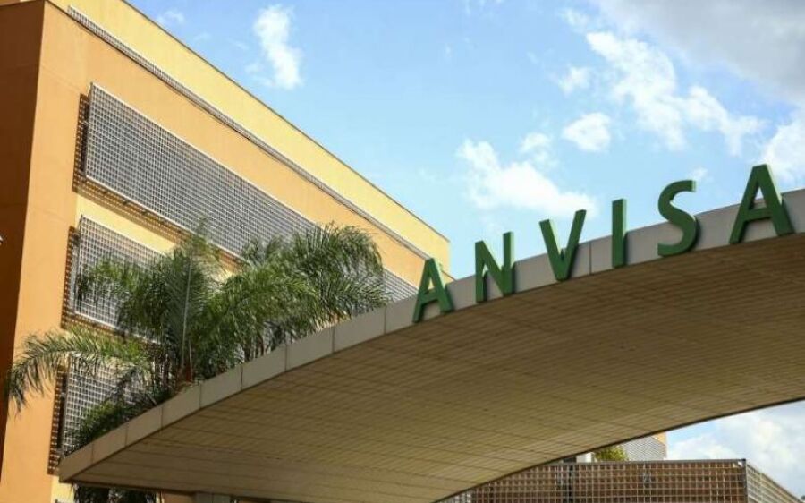 Anvisa determina recolhimento de lotes da CoronaVac