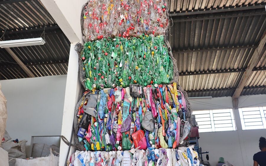 Separar os recicláveis é fácil e evita acidentes