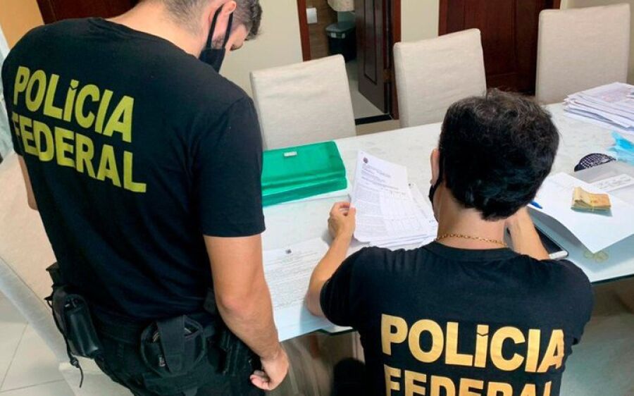 PF deflagra operação contra organização que movimentou R$ 2 bilhões em armas e cocaína