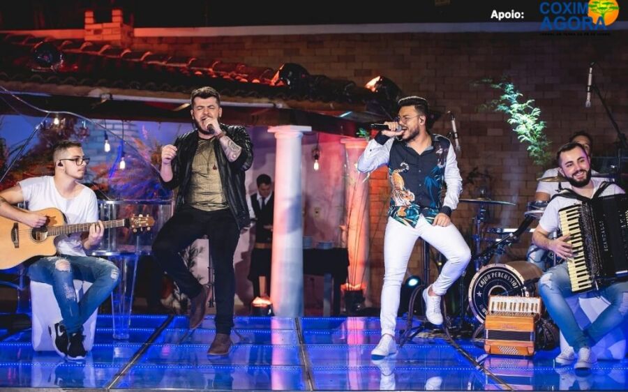 É hoje, Ícaro e Gilmar se apresentam em Coxim um mês depois de gravar novo DVD