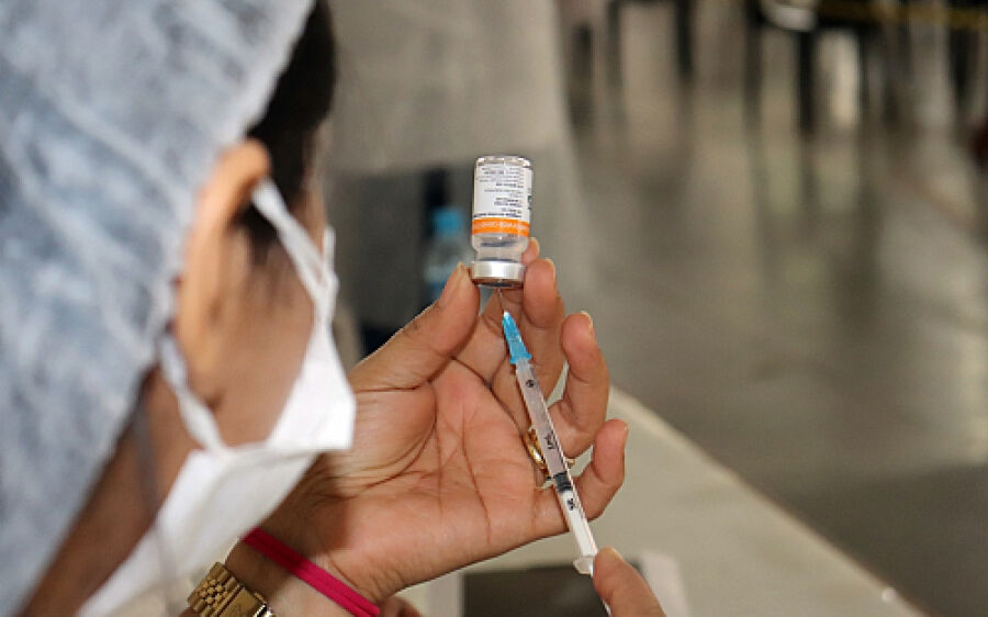 Da 1º à 3º dose, vacina contra Covid está disponível em todas as Unidades de Saúde de Coxim