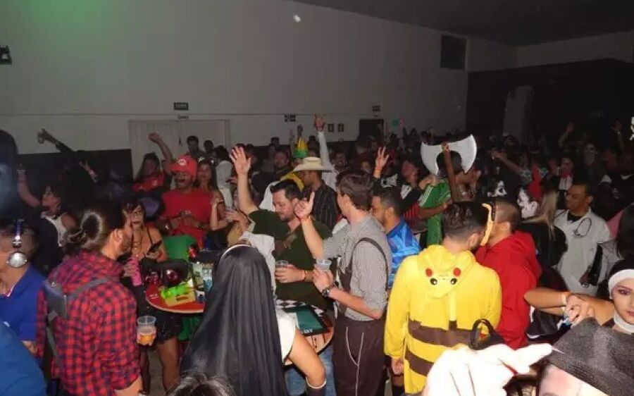 Rio Taquari terá festa à fantasia com  músicos chegando de barco