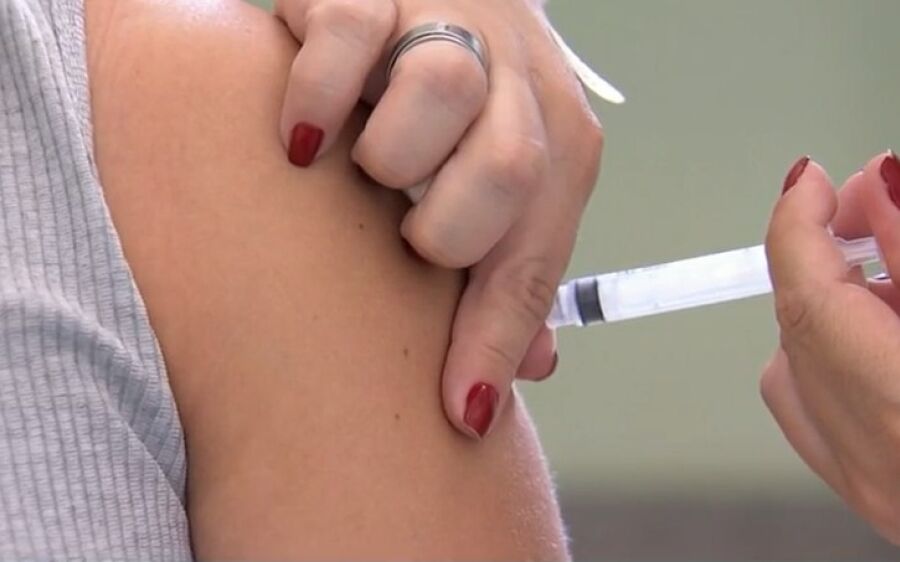 Vacinação contra Covid será de reforço e 1ª e 2ª doses em Campo Grande nesta segunda