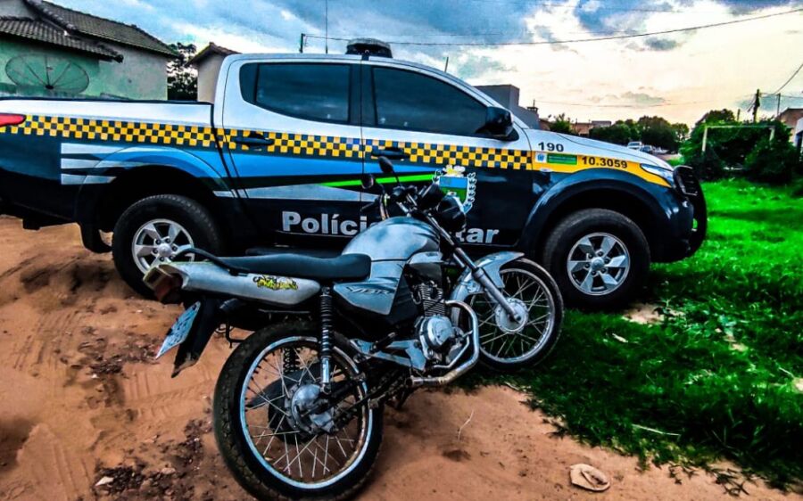 Polícia Militar apreende motocicleta irregular em Coxim 