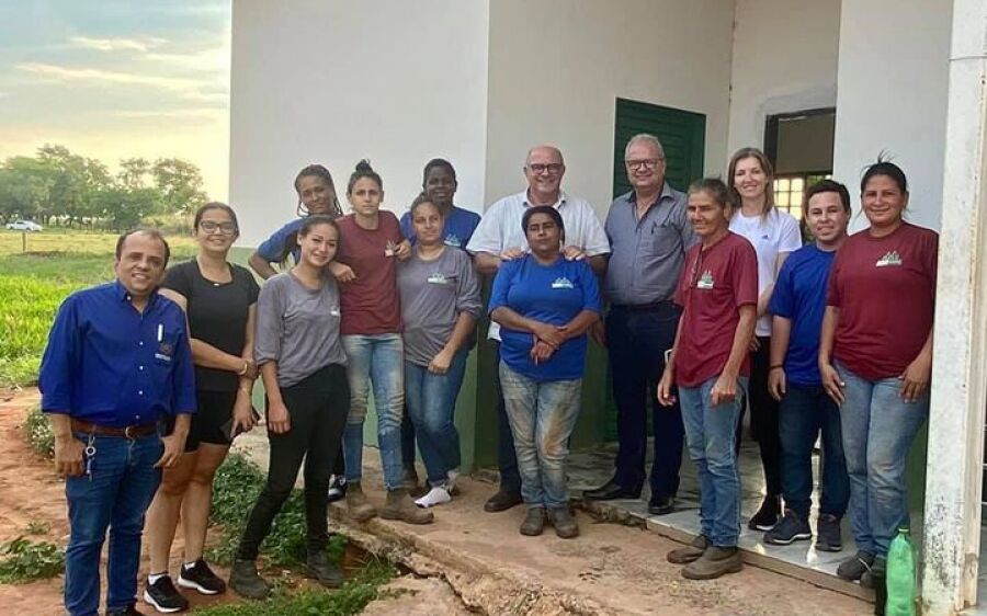 Rio Verde: Em visita Vice prefeito Réus Fornari anuncia melhorias para associação