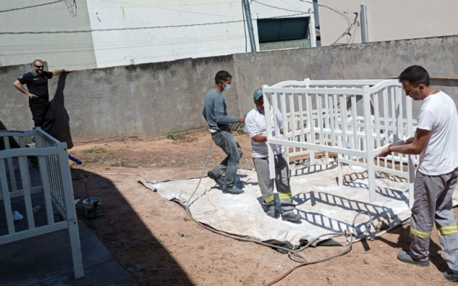 De reforma de escola infantil a prédio da PM, trabalho prisional beneficia população em Coxim