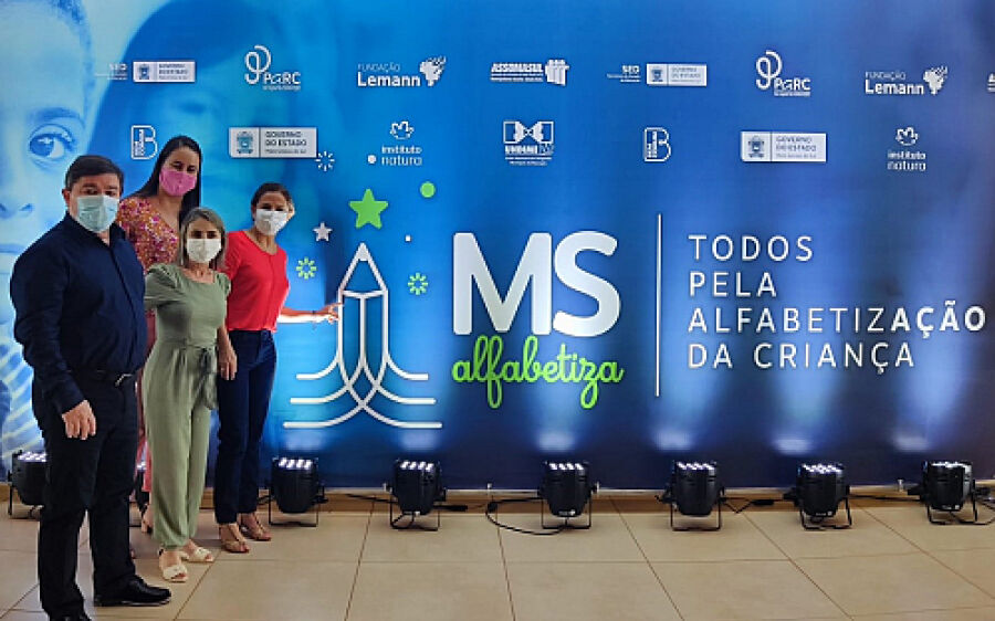 Coxim adere ao programa  MS Alfabetiza - Todos pela Alfabetização da Criança