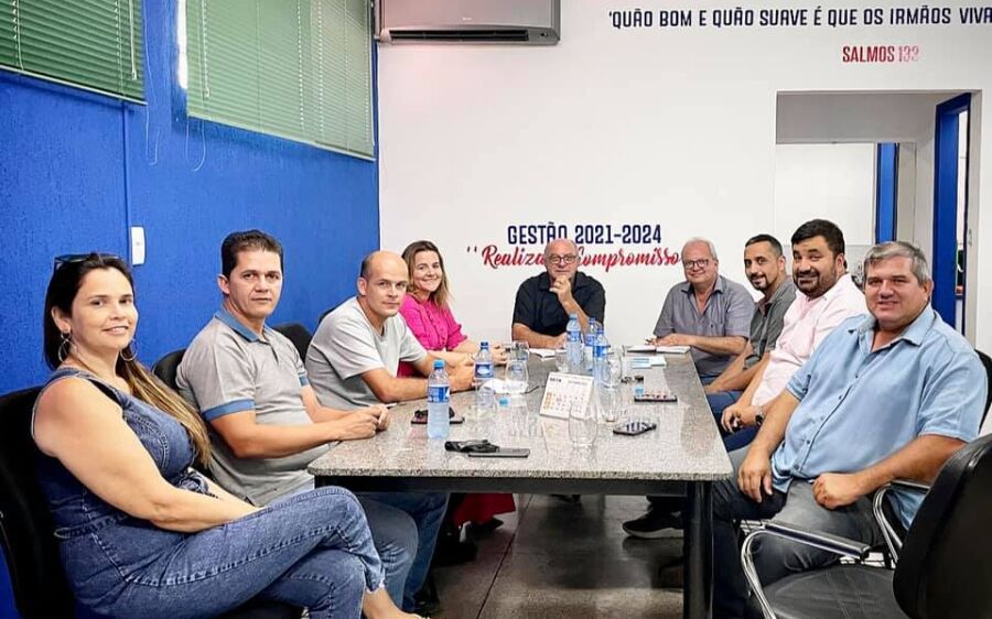 Vice-Prefeito Réus Fornari e José  Armando recebem vereadores