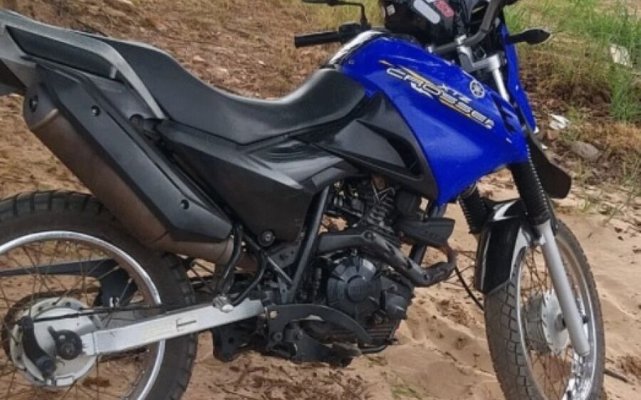 Polícia Militar recupera moto furtada em Coxim