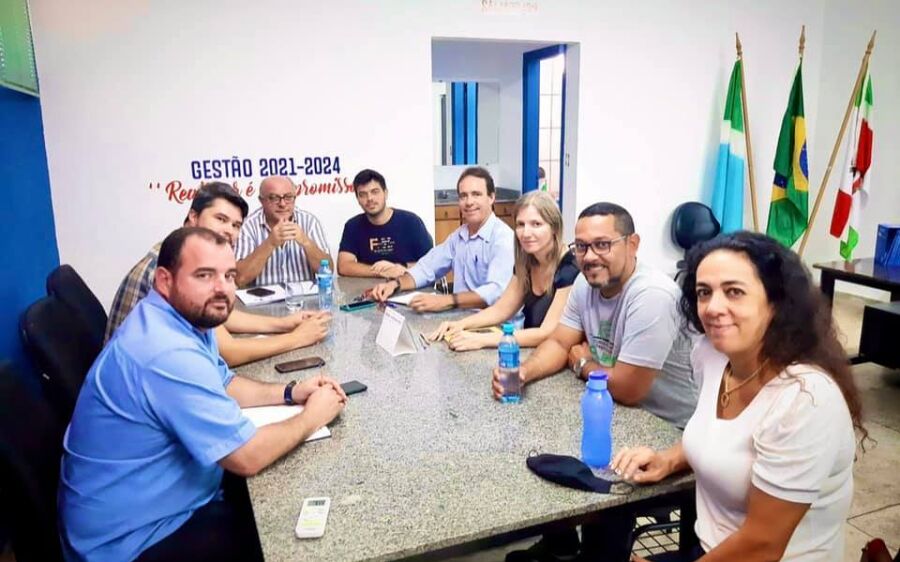 Rio Verde: Vereador Flavio Brito se reúne  com vice-prefeito para debater Campeonato de Motocross