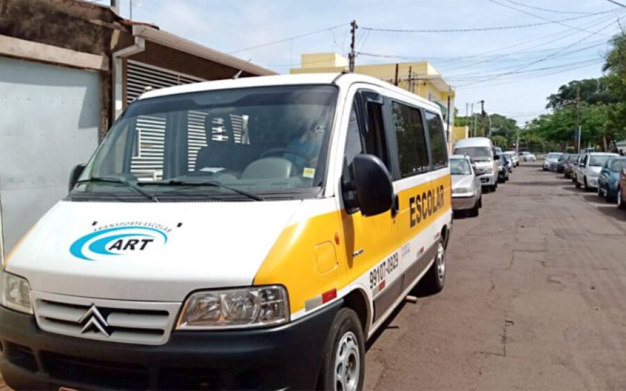Isenção do IPVA ao transporte escolar ajuda profissionais que retomam atividades após pandemia