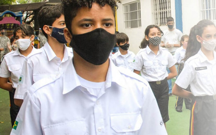 Coxim debate implantação de escola Cívico-Militar em audiência pública