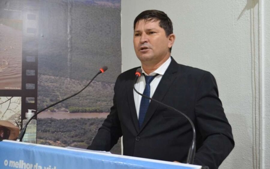 Prefeitura atende pedido de Flávio Duarte e resolve problema de iluminação no bairro Vale do Taquari