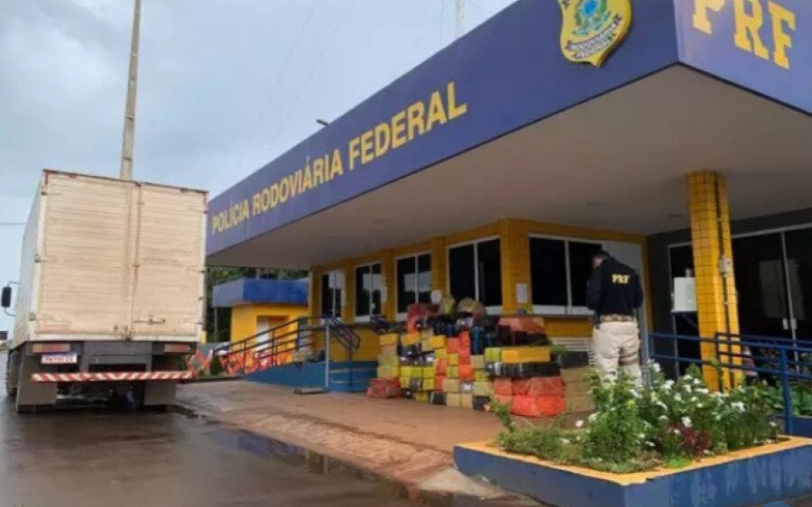Jovem de MS é preso com mais de 3 toneladas de drogas em Goiás