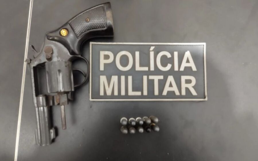 Homem é preso em flagrante com revólver após ameaçar ex-mulher em Sonora