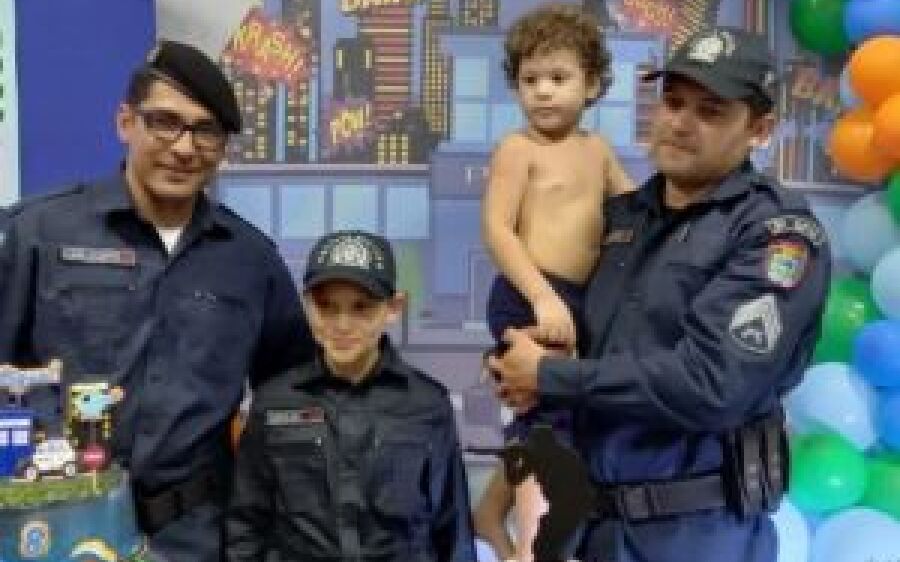 Polícia Militar participa de aniversário de fã que sonha ser policial em Pedro Gomes