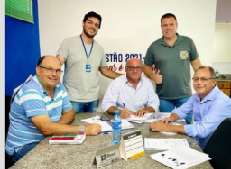 Prefeito Réus Fornari recebe Conselheiros Tutelares de Rio Verde