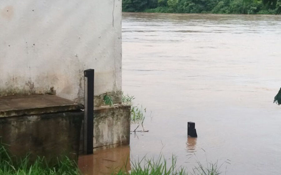 Apesar da quantidade de chuva, Rio Taquari não oferece risco a população ribeirinha de Coxim