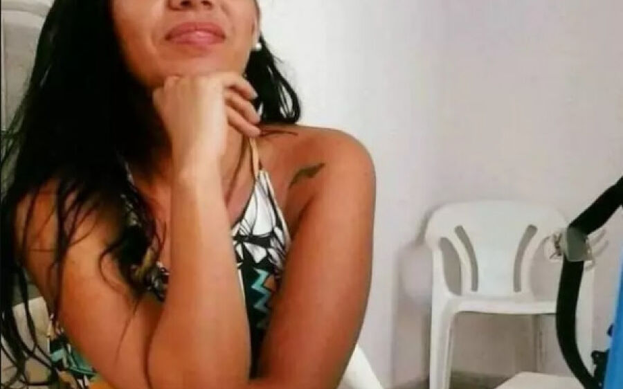 Mulher é morta com golpes de faca na cabeça e jogada em fossa em cidade da região norte