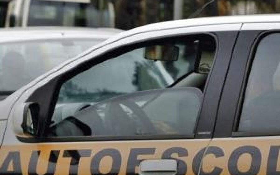 Detran e Procon/MS realiza pesquisa de preços de autoescolas na Capital e dez municípios do interior