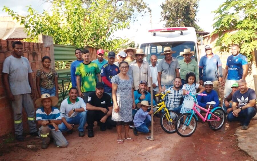 Internos do Estabelecimento Penal doam bicicletas para irmãos em Coxim