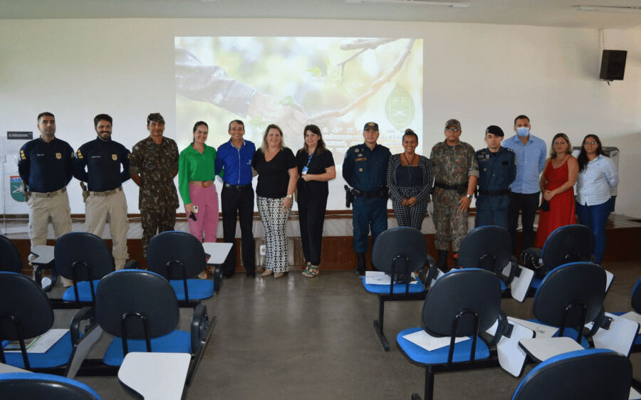 Comandante do 5° BPM participa de capacitação em liderança no 47º Batalhão de Infantaria de Coxim