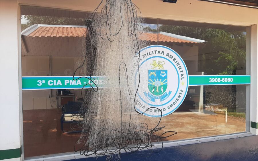 PMA de Coxim apreende petrechos  ilegais de pesca