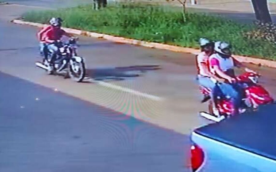Mulher perde caminhonete ao chegar em academia