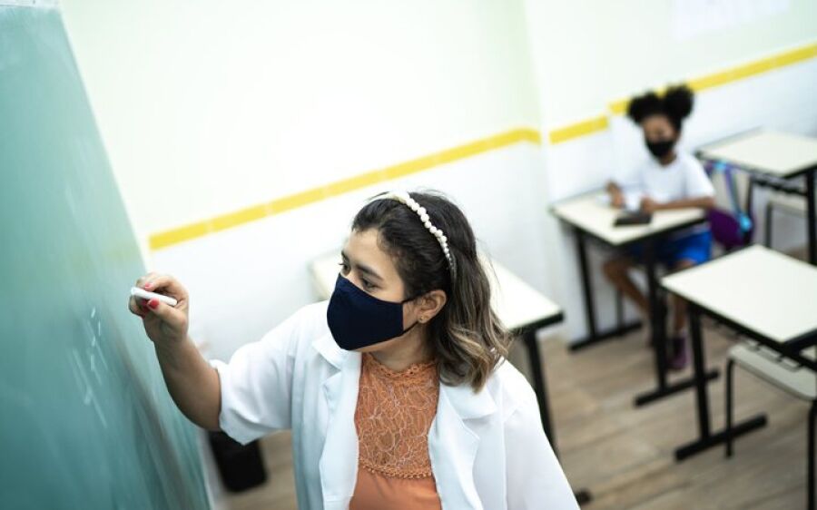 UFMS abre vagas especiais para profissionais da educação que desejam cursar o ensino superior