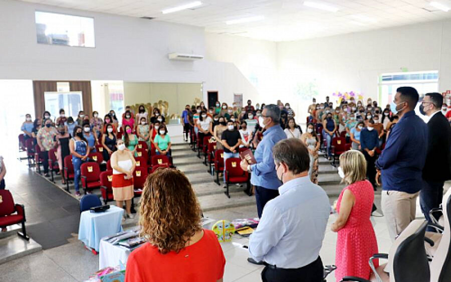Buscando educação de qualidade, Secretaria Municipal de Educação iniciou  Jornada Pedagógica