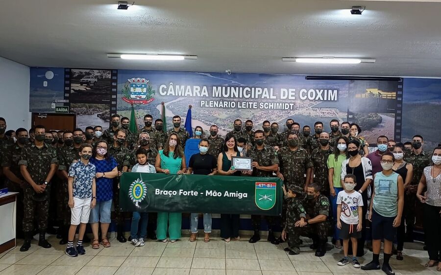 Vereadora Adriana Nabhan parabeniza  o 47° BI pelos 45 anos de serviços  prestados a cidade de Coxim