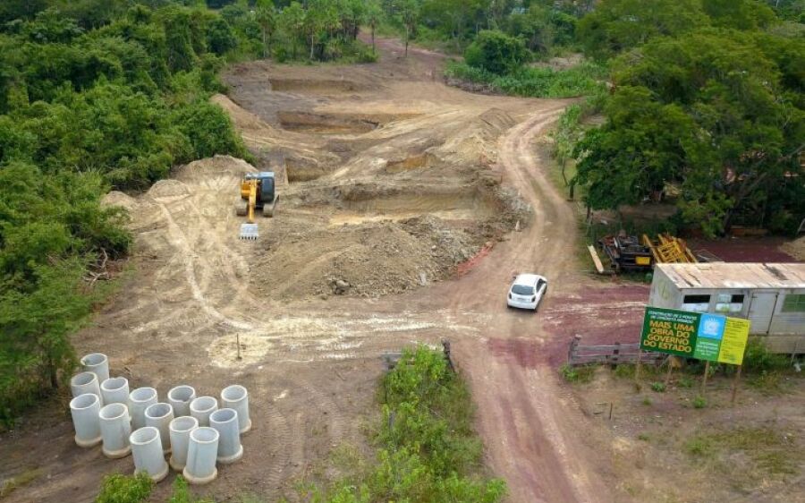 Implantação do acesso a Porto Esperança avança com o trevo na BR-262 e pontes de concreto