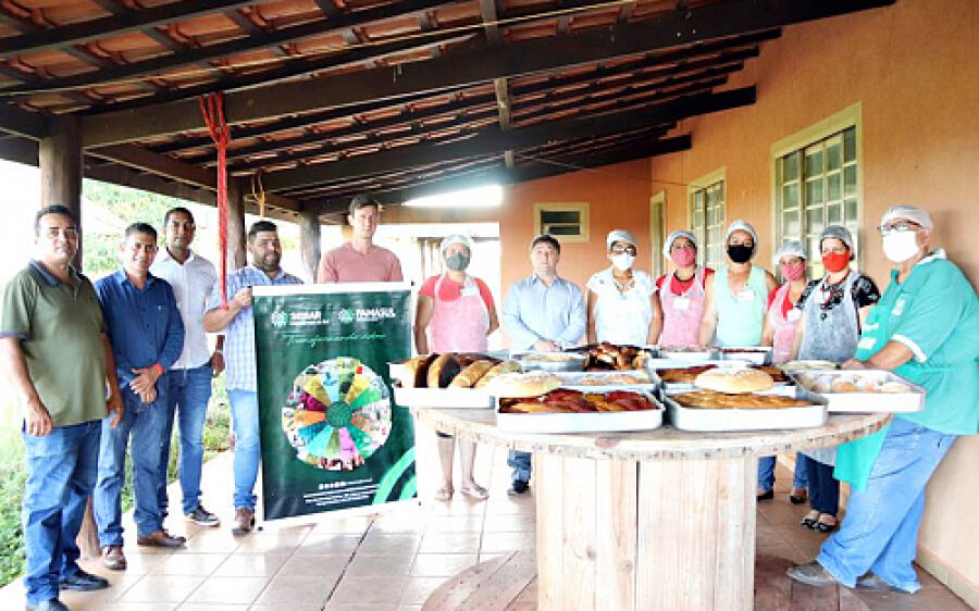 Moradoras da comunidade Triunfo participaram de curso de produção de pães e salgados