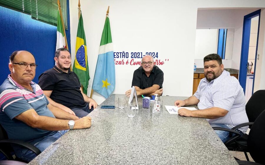 Réus Fornari recebe o Gerente  de Fomento Econômico Agrário  da Prefeitura Municipal de Coxim