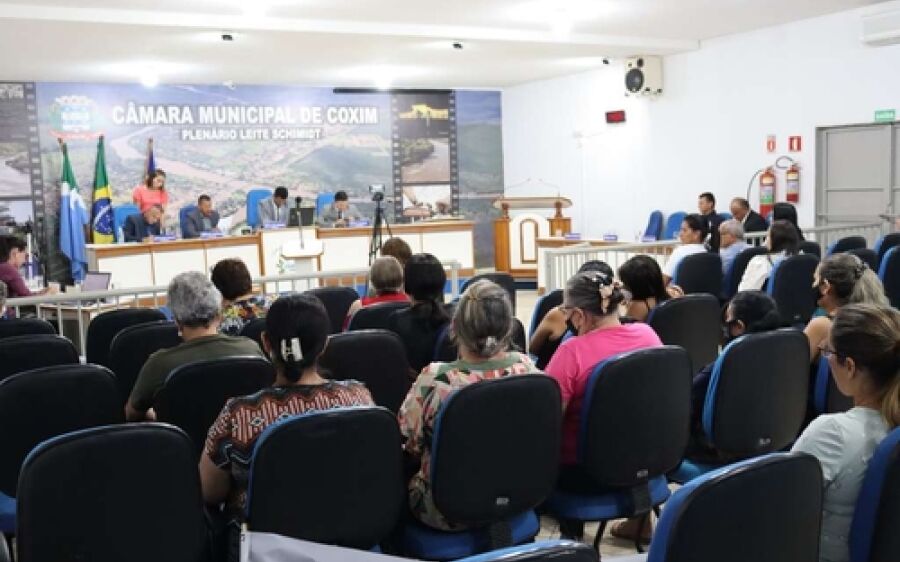Câmara aprova projeto de resolução que regulamenta a concessão de Moções