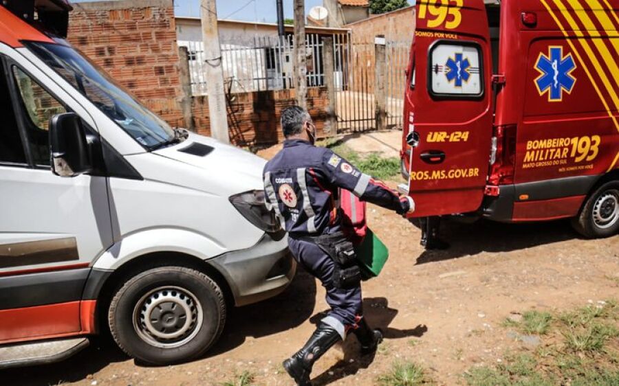 Mãe desmaia durante o banho e bebê de um mês morre afogado em Campo Grande
