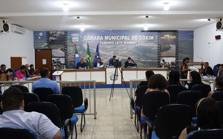 Câmara aprova Projeto de Resolução que  regulamenta uso do espaço do plenário