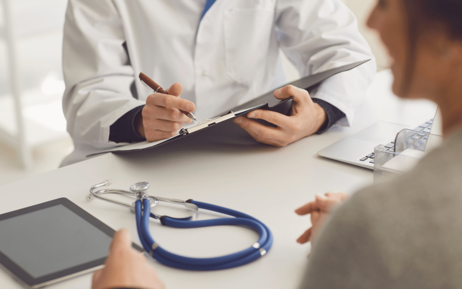 Secretaria de Saúde de Coxim abre vagas para médicos e fonoaudiólogos