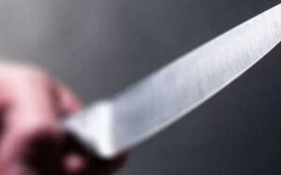 Em lanchonete, jovem é esfaqueado por desconhecido em MS