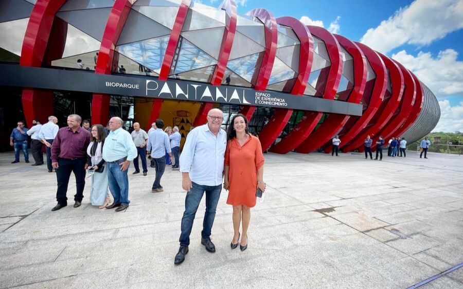 Rio Verde: Prefeito Réus Fornari  prestigia inauguração do maior aquário de água doce do mundo