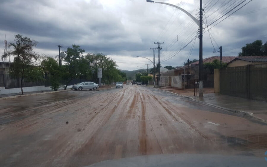 Temperatura despenca e quinta-feira é marcada por chuva e frio em MS
