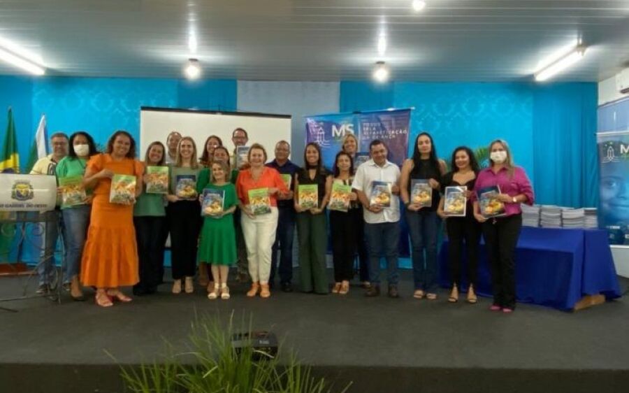 Municípios da região norte  recebem 4.571 exemplares da  Coletânea MS Alfabetiza